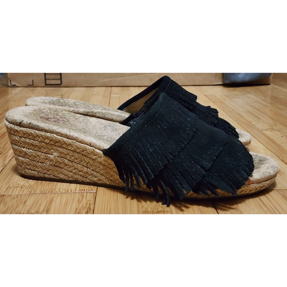 UGG Kendra Women Black Suede Fringe Wedge Espadrille Slide Sandal 8 1019889